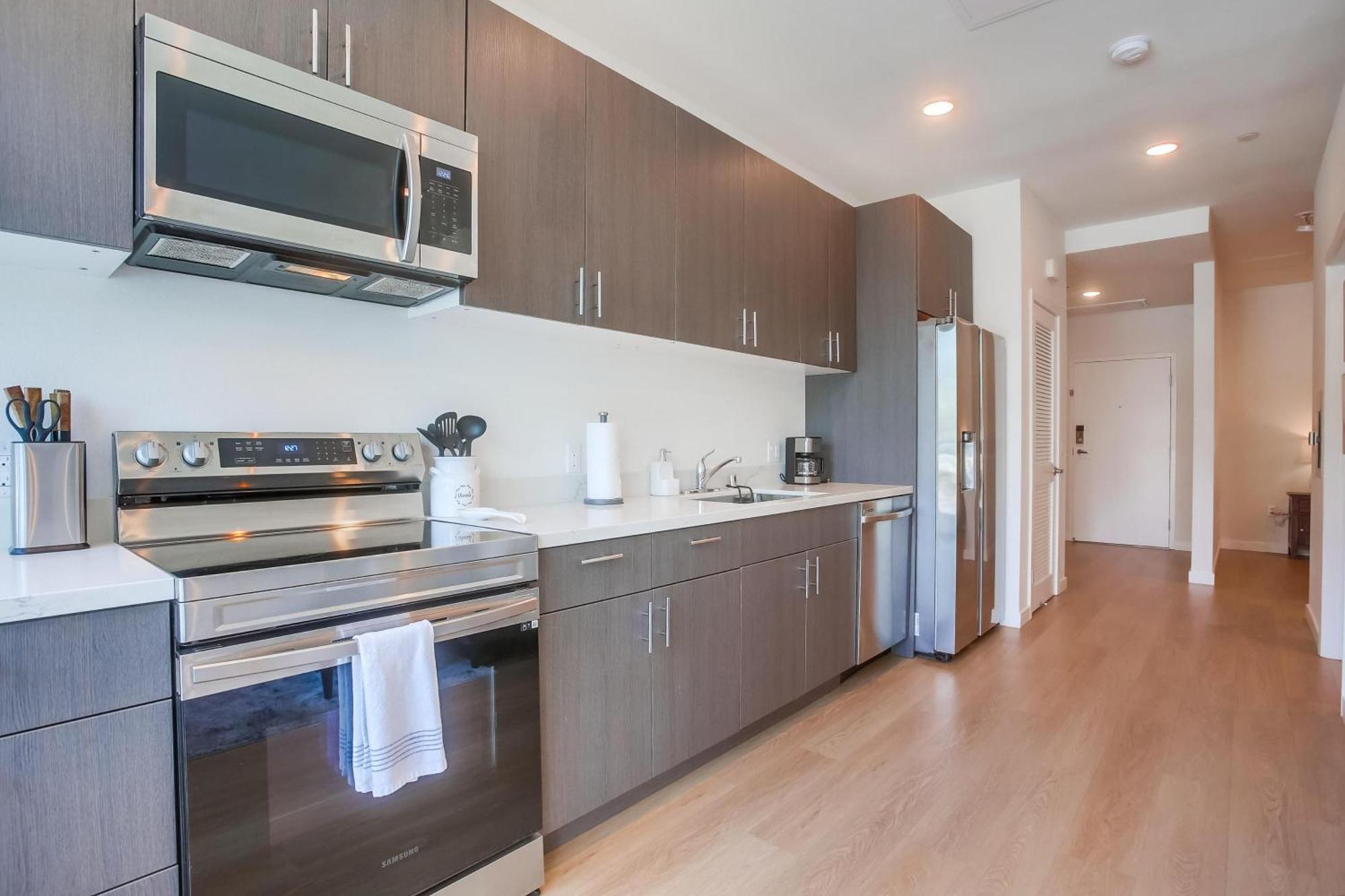 Point Loma Premier Loft 106