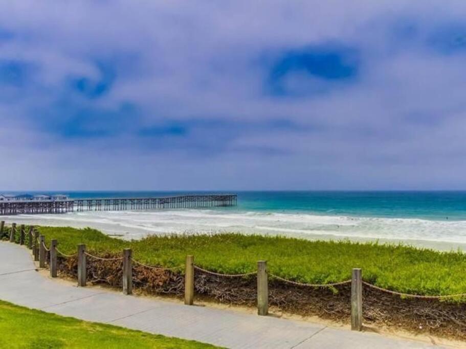 Ocean Breeze 2 Bedroom Apartment