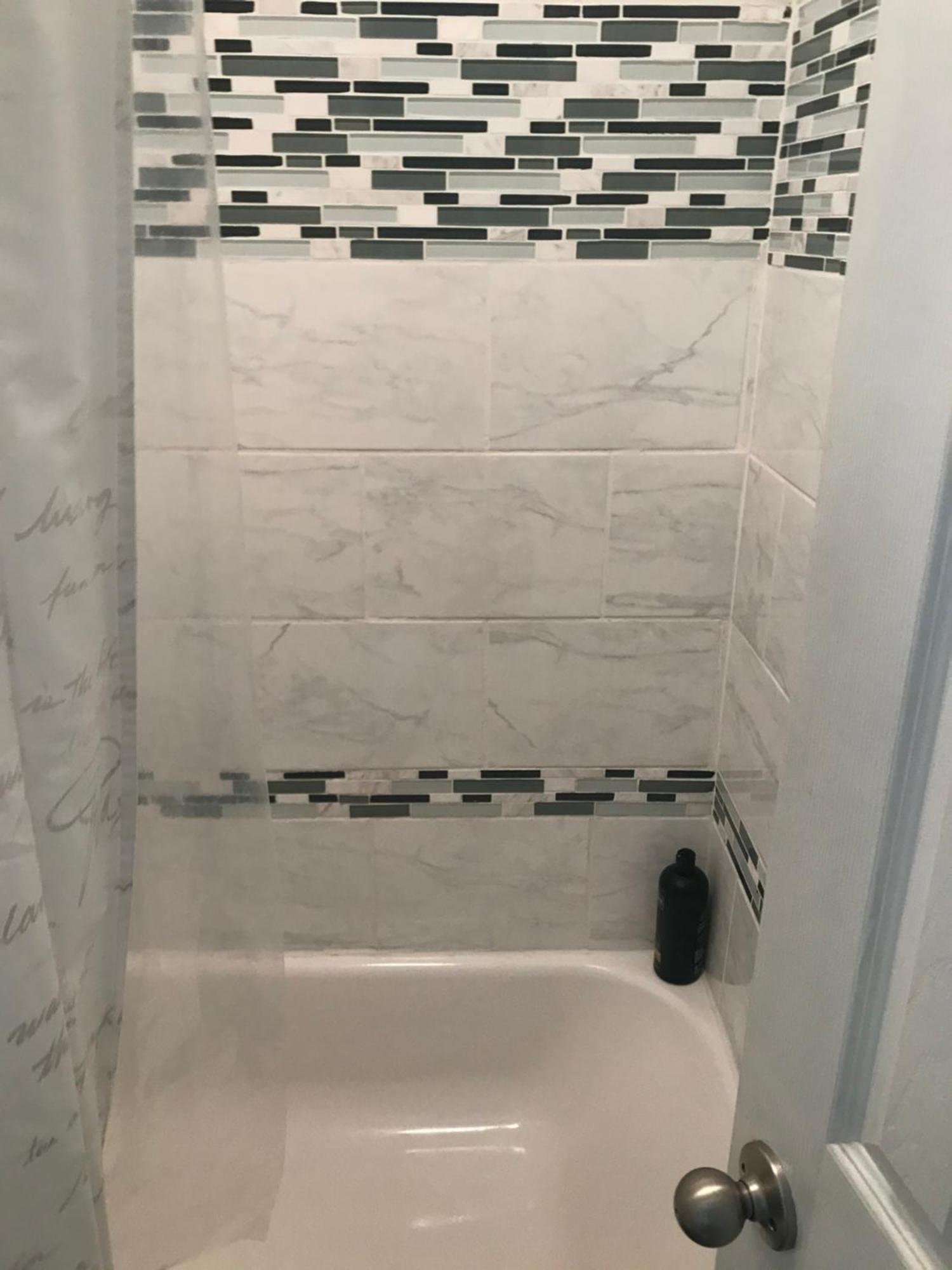 Ocean Breeze 2 Bedroom Apartment *