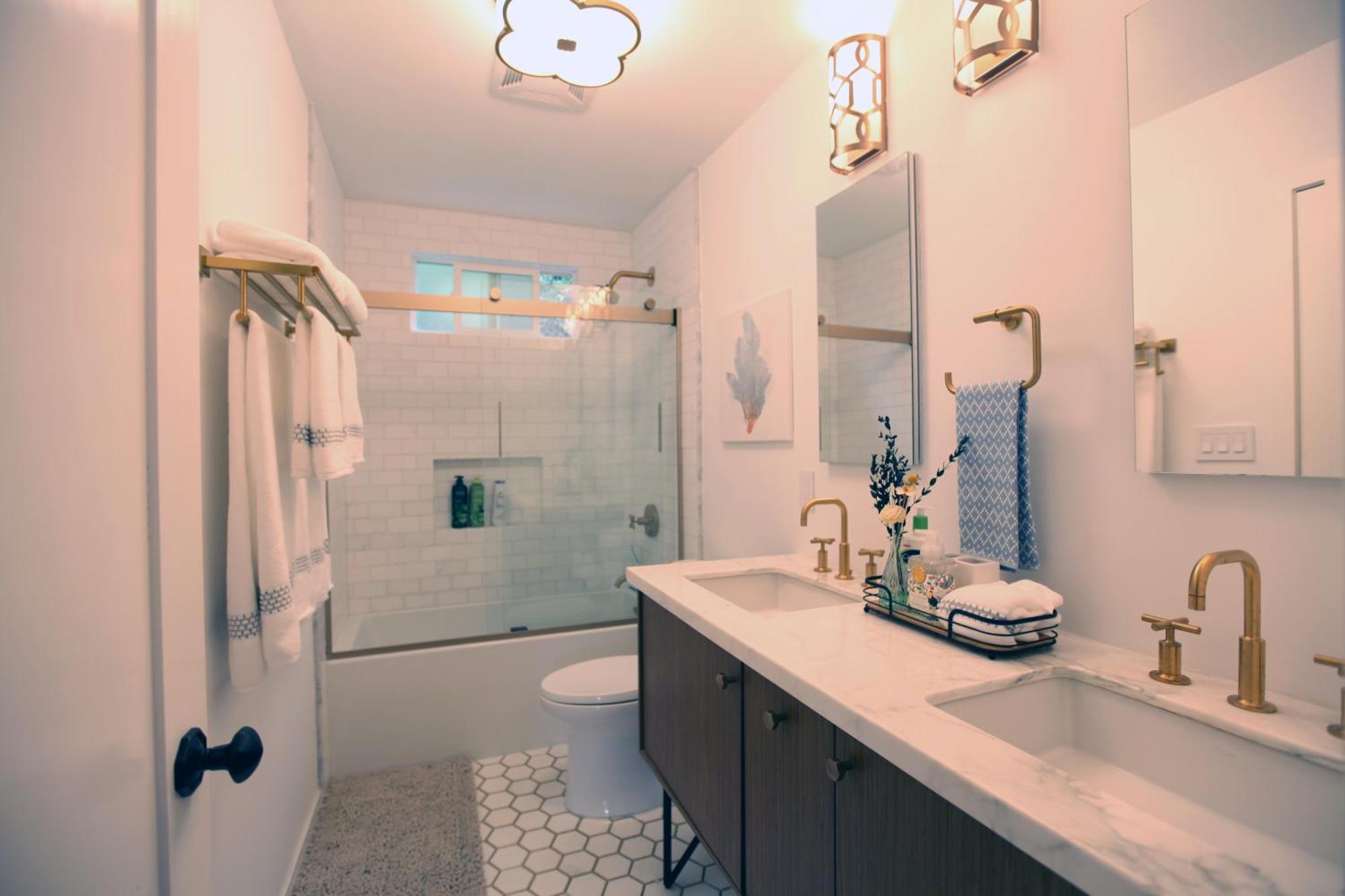 Brand New La Jolla Gem Villa *