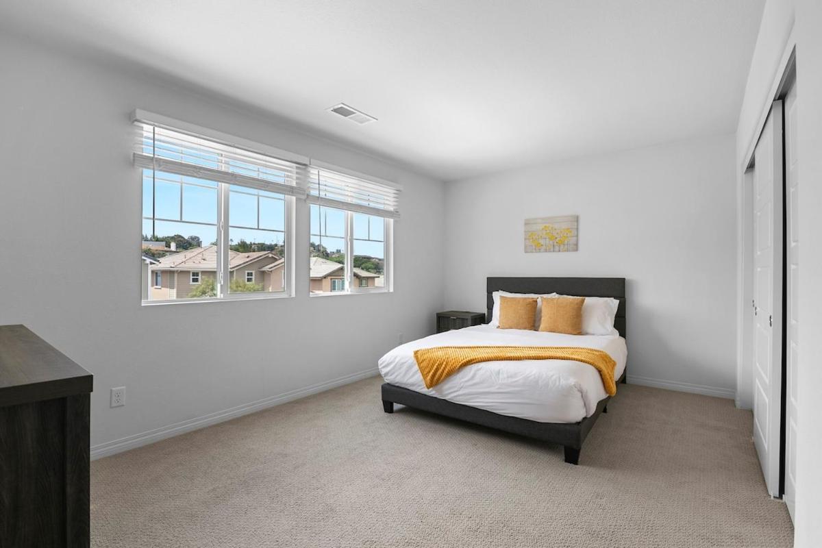 Holiday home Is Need San Diego