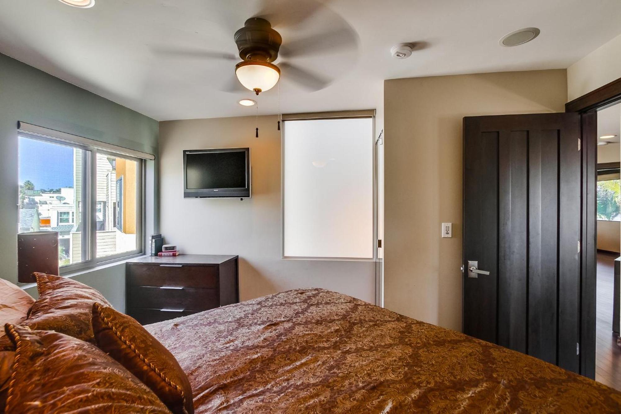 B5170 On The Bay - 4 Bedroom Apartment San Diego
