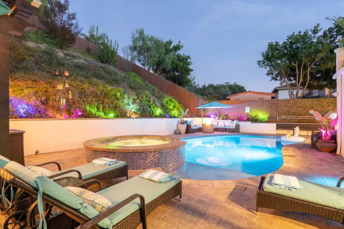 Holiday home Luxurious Family 5 Bedroom Getaway