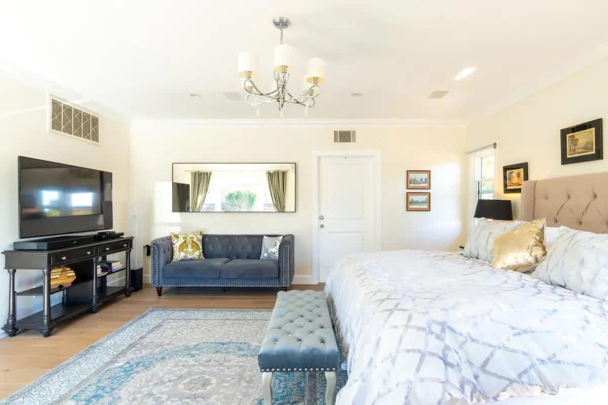 Luxurious Family 5 Bedroom Getaway San Diego