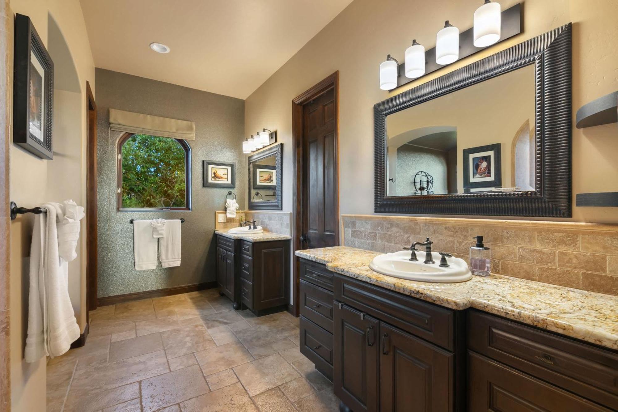 Timeless Spanish With Panoramic Ocean Views * San Diego