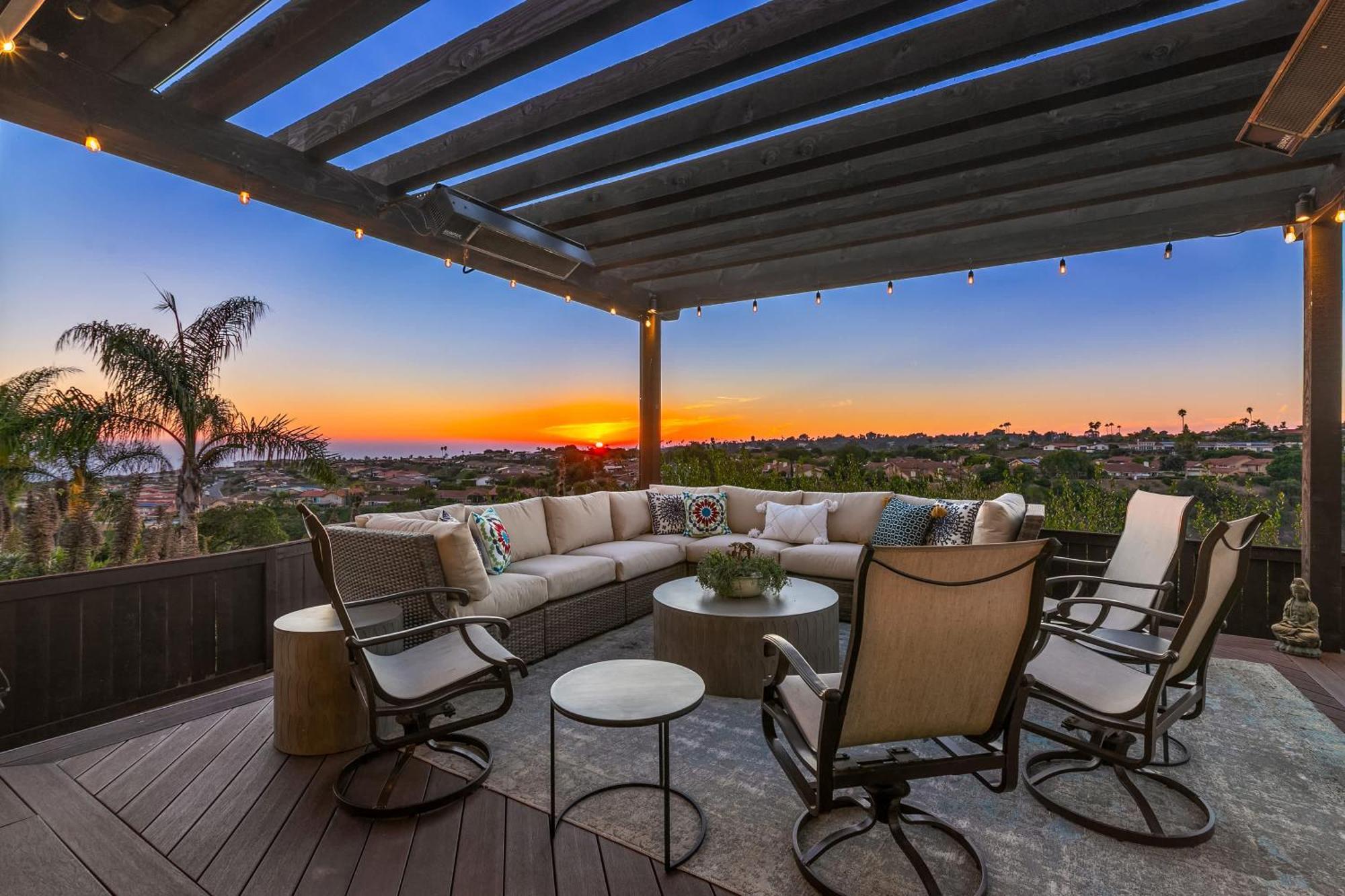 Timeless Spanish With Panoramic Ocean Views *