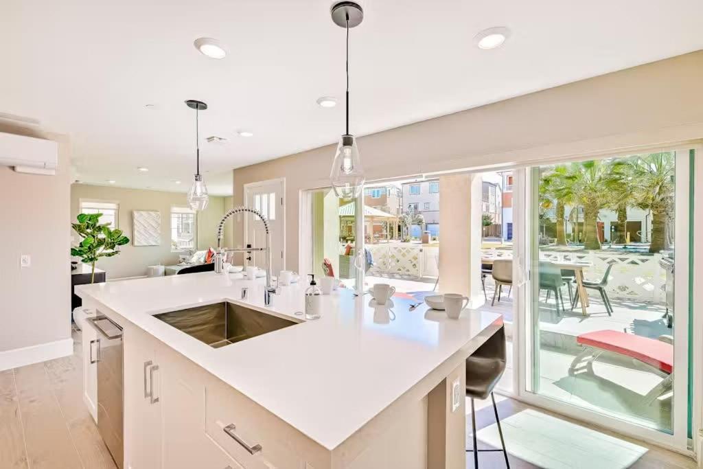 Bayside Delight Just Steps To Water Holiday home *