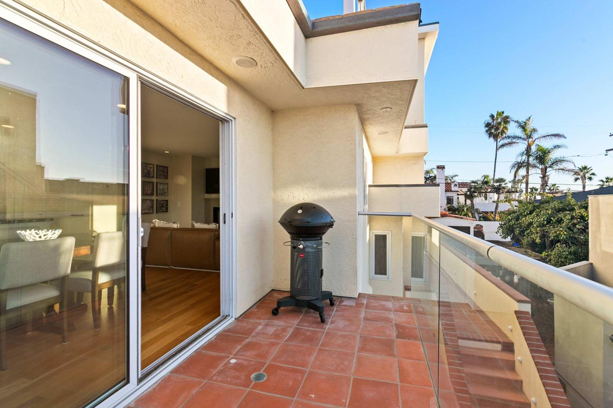 Oceanview Townhome Just Steps From Iconic Windansea Holiday home