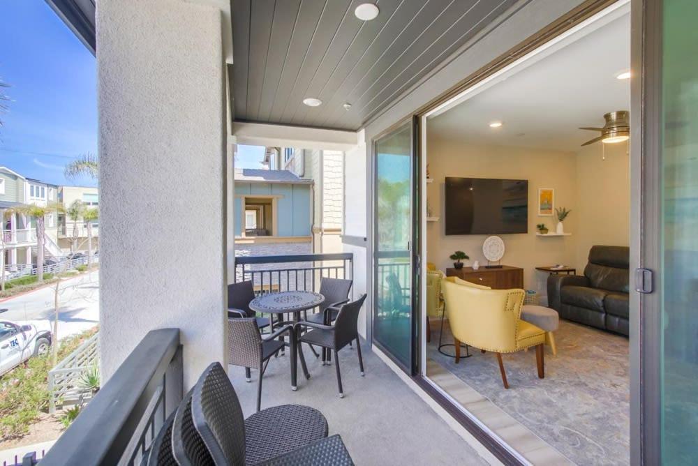 Steps 2 Ocean & Bay Luxury Belmont Park Dining Holiday home San Diego