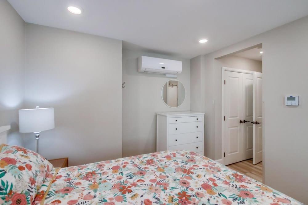 Holiday home Steps 2 Ocean & Bay Luxury Belmont Park Dining San Diego