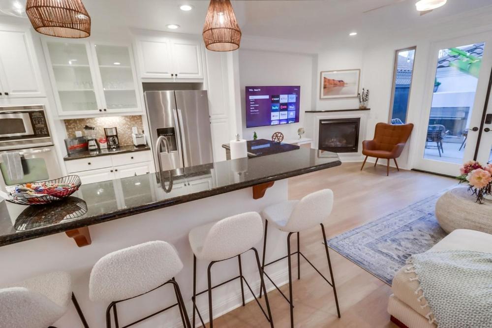 New! Seaside Chic - Spa; Game Room; Rooftop; Fully Remodeled Holiday home