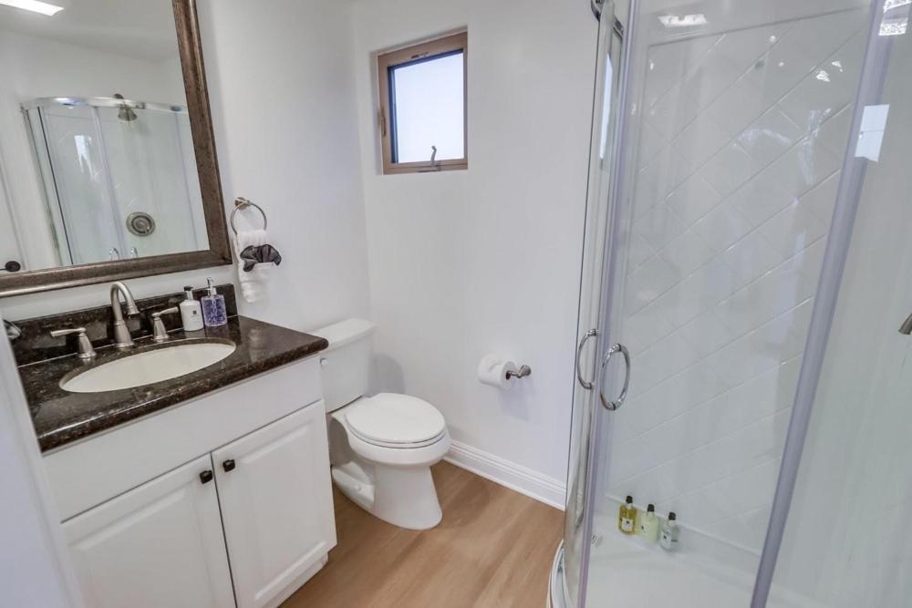 Holiday home New! Seaside Chic - Spa; Game Room; Rooftop; Fully Remodeled *