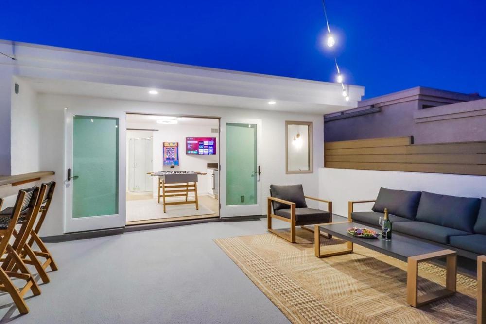 New! Seaside Chic - Spa; Game Room; Rooftop; Fully Remodeled