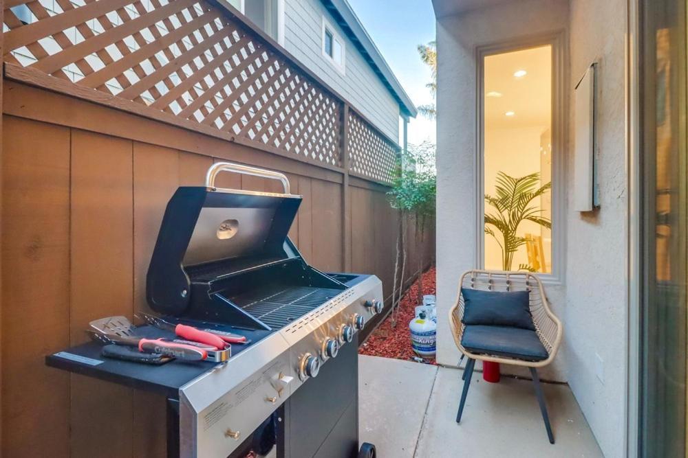 New! Seaside Chic - Spa; Game Room; Rooftop; Fully Remodeled Holiday home *