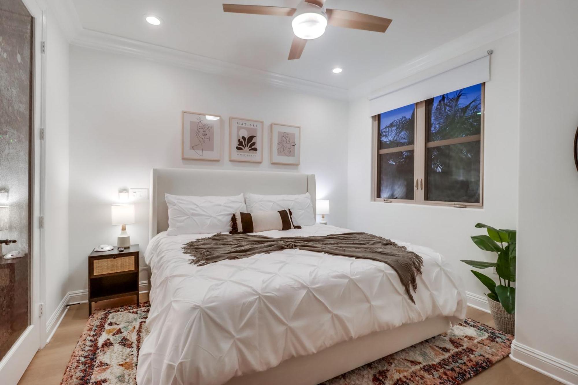 New! Seaside Chic - Spa; Game Room; Rooftop; Fully Remodeled San Diego