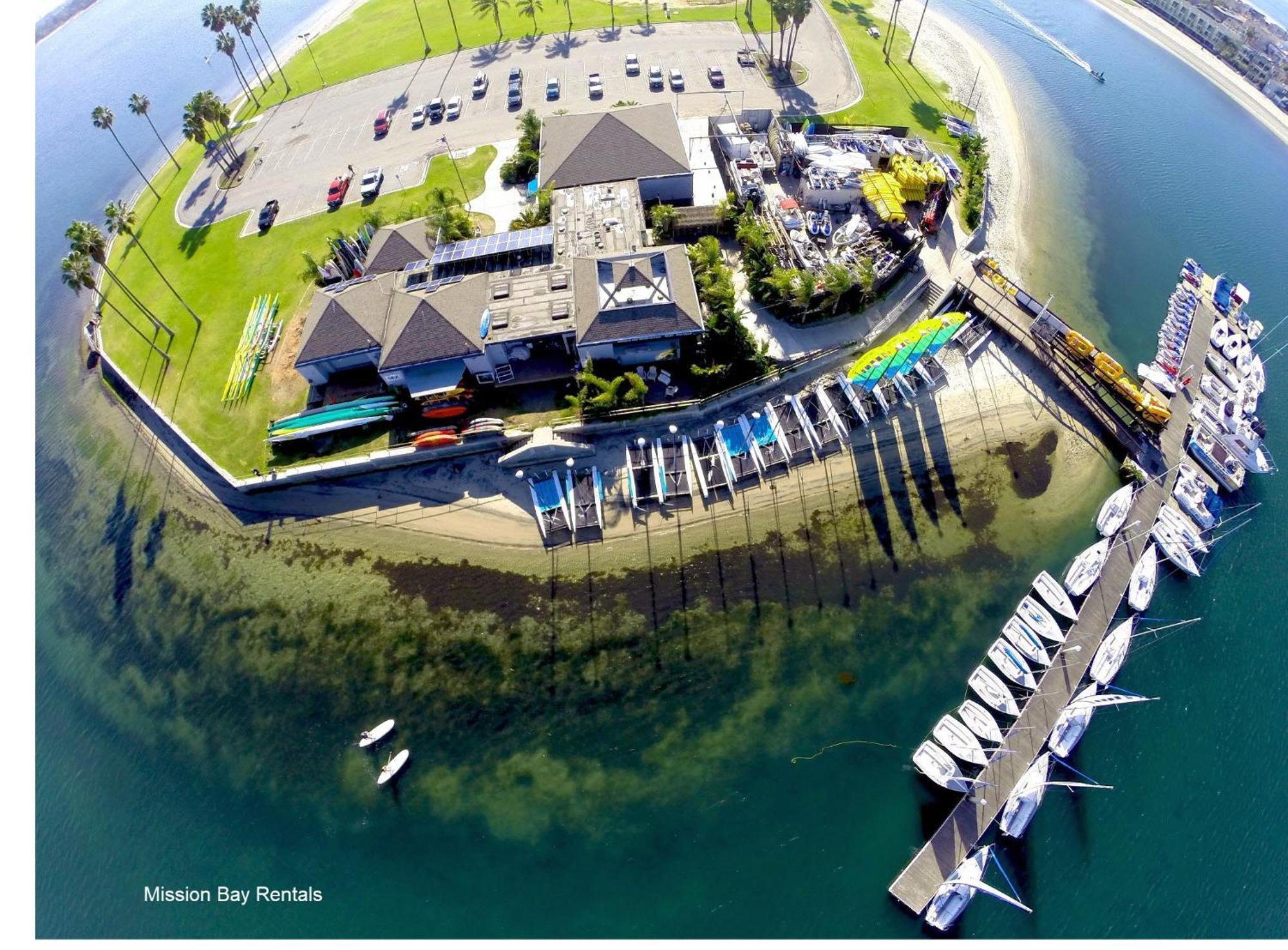 New! Seaside Chic - Spa; Game Room; Rooftop; Fully Remodeled * San Diego