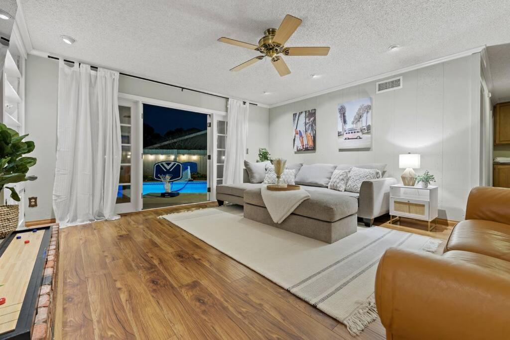 Holiday home Majestic Lux With Heated Pool And Spa! San Diego