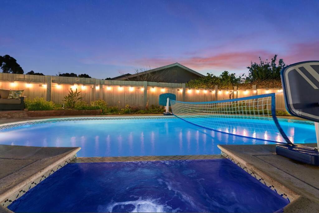Majestic Lux With Heated Pool And Spa! * San Diego