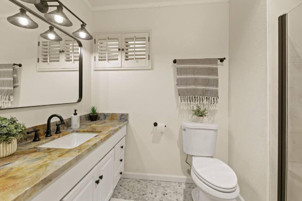 Holiday home Majestic Lux With Heated Pool And Spa! San Diego