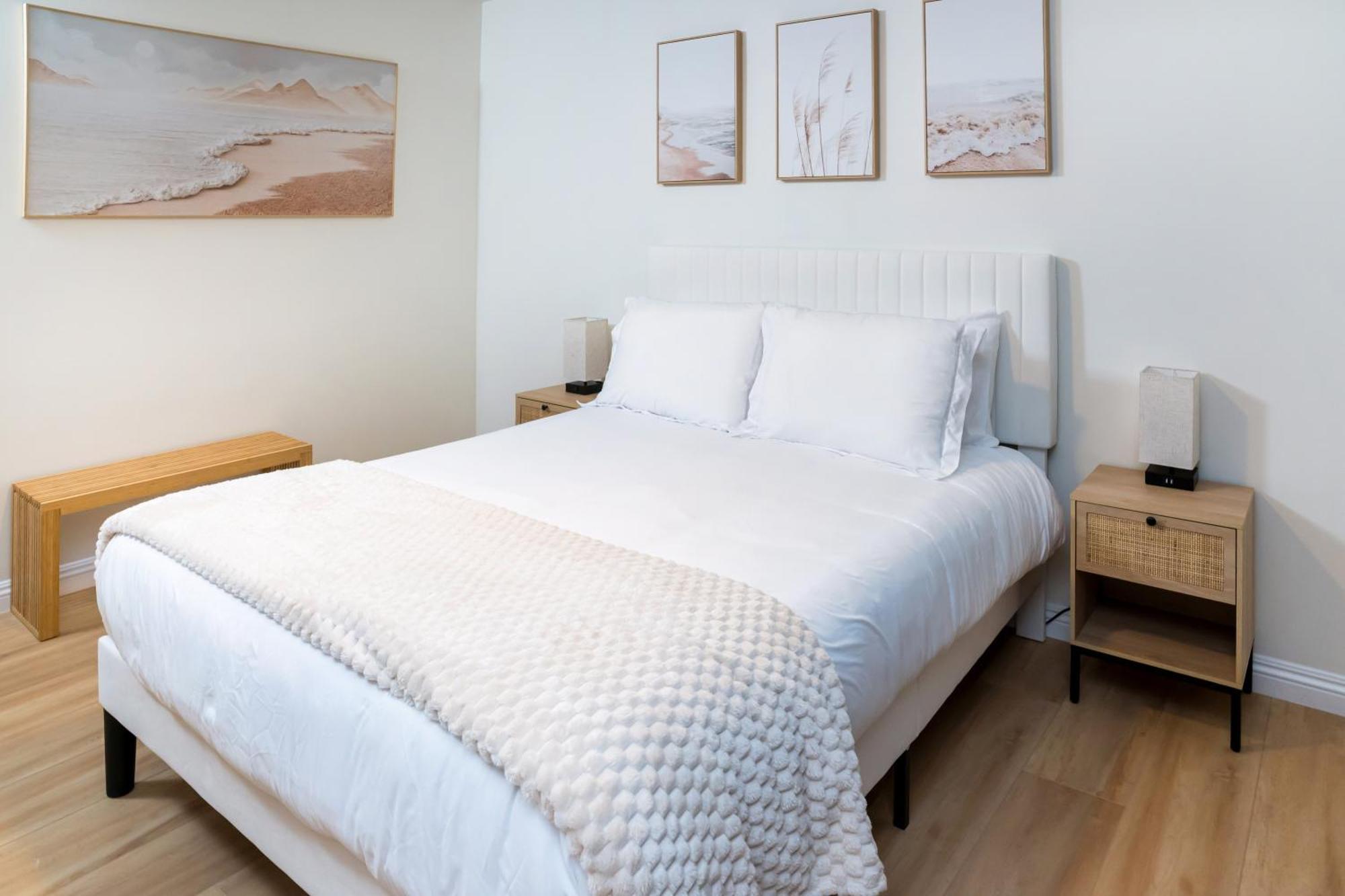 Сasa de vacaciones Lux Coastal Getaway, Brand New, Location