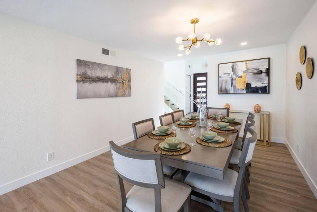 Luxury Getaway - Only 15 Min To Downtown