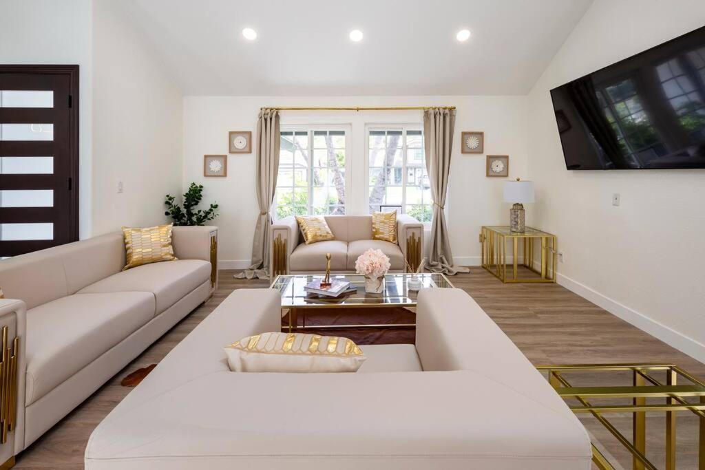 Luxury Getaway - Only 15 Min To Downtown * San Diego