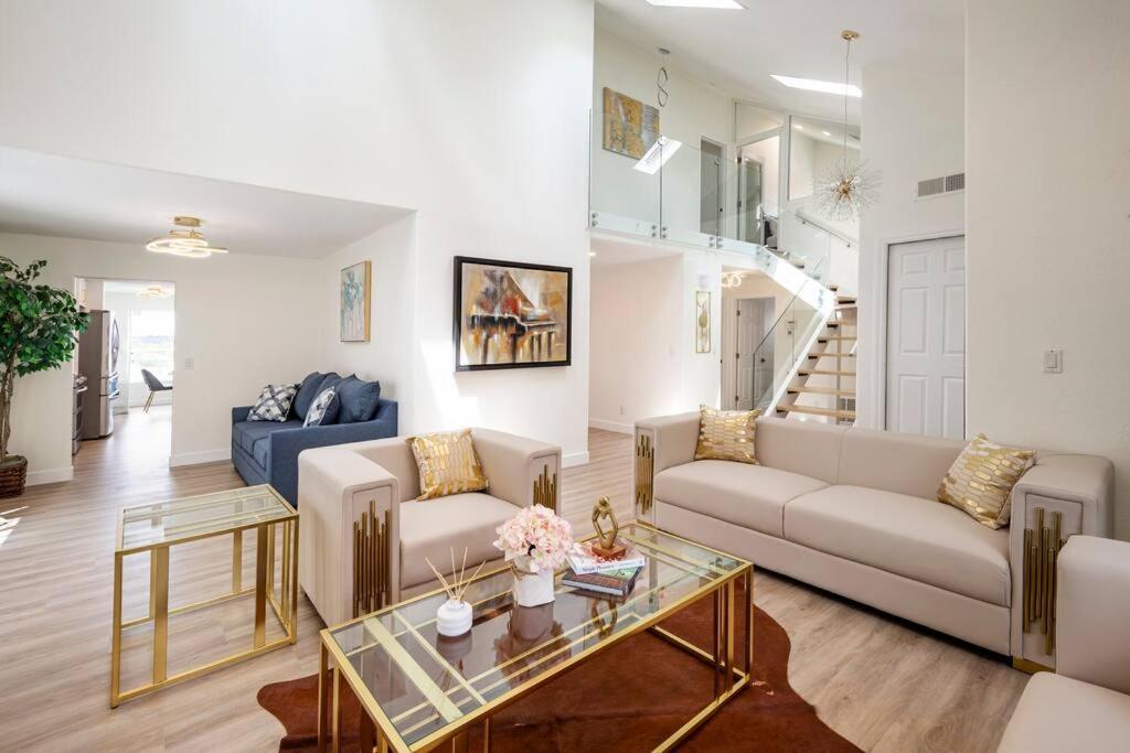 Luxury Getaway - Only 15 Min To Downtown * San Diego