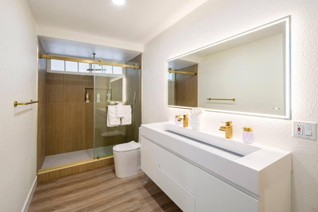 Luxury Getaway - Only 15 Min To Downtown San Diego