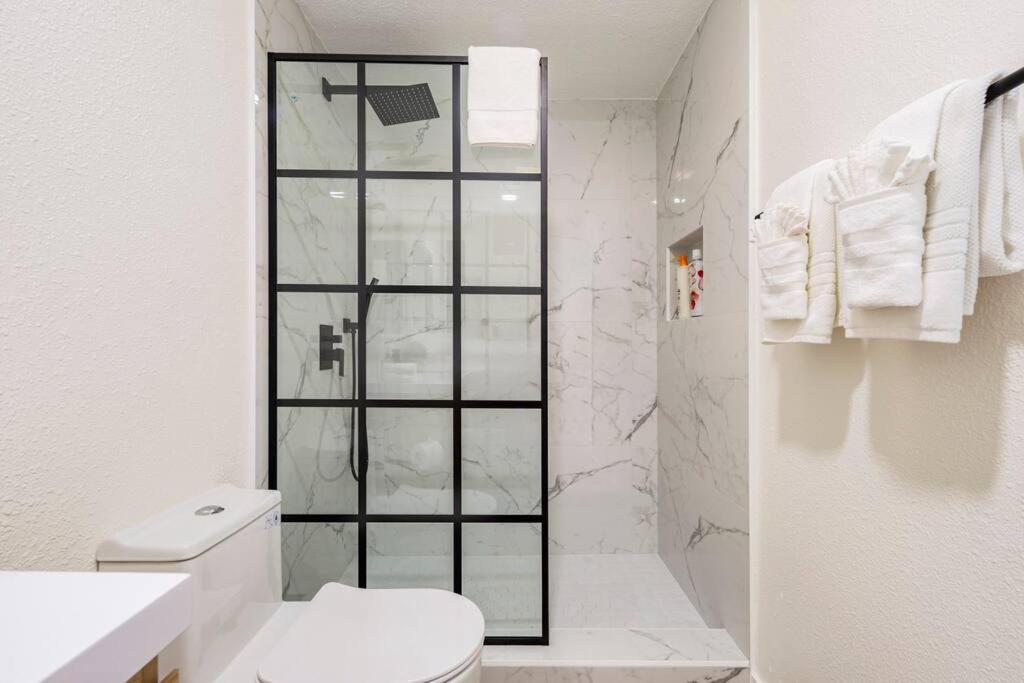 Luxury Getaway - Only 15 Min To Downtown * San Diego