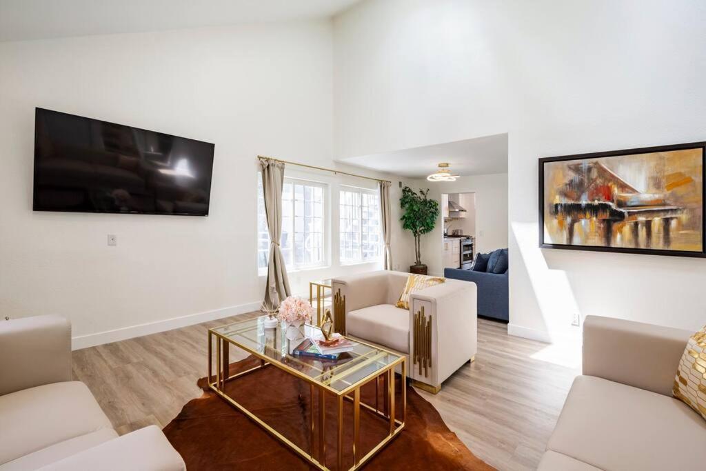 Luxury Getaway - Only 15 Min To Downtown *