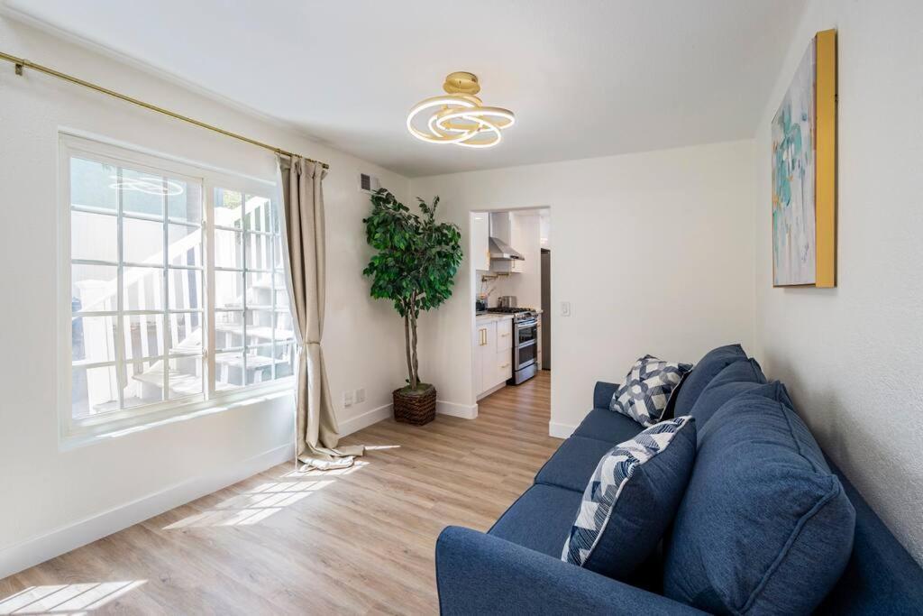 Holiday home Luxury Getaway - Only 15 Min To Downtown San Diego