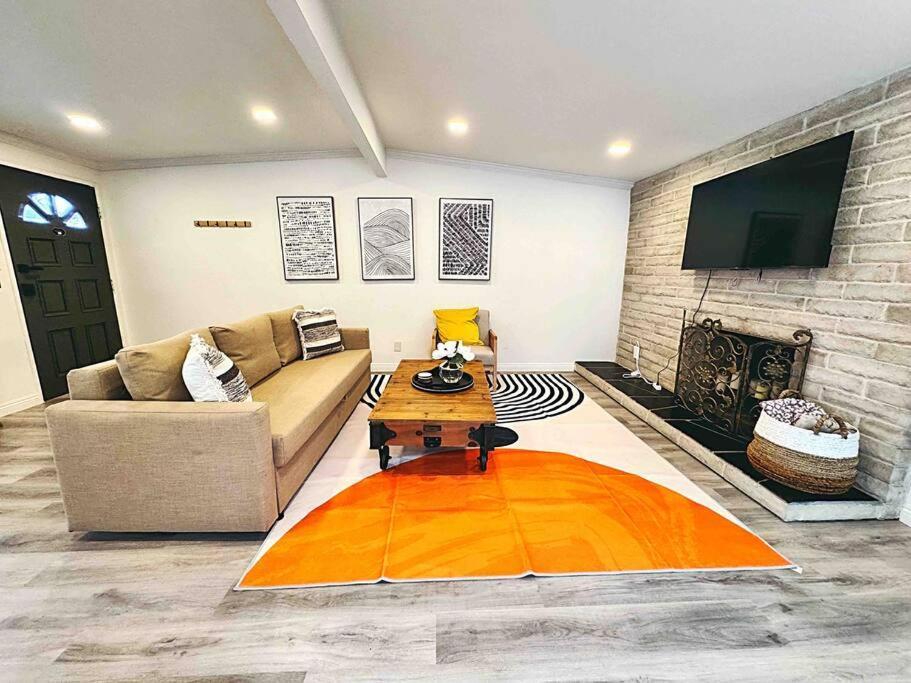 Sunny Retreat Huge Single Level With Large Yard Holiday home San Diego
