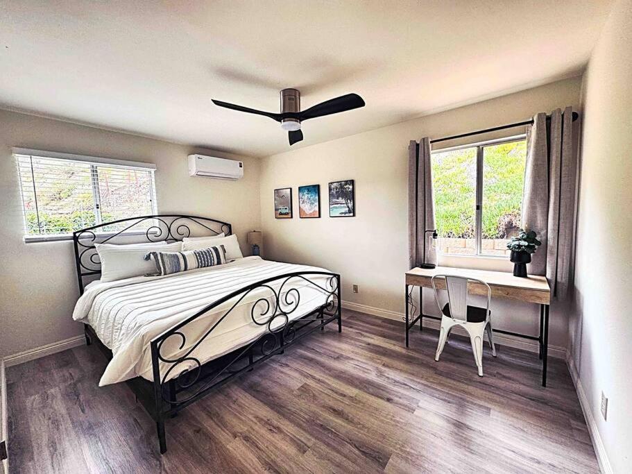 Sunny Retreat Huge Single Level With Large Yard