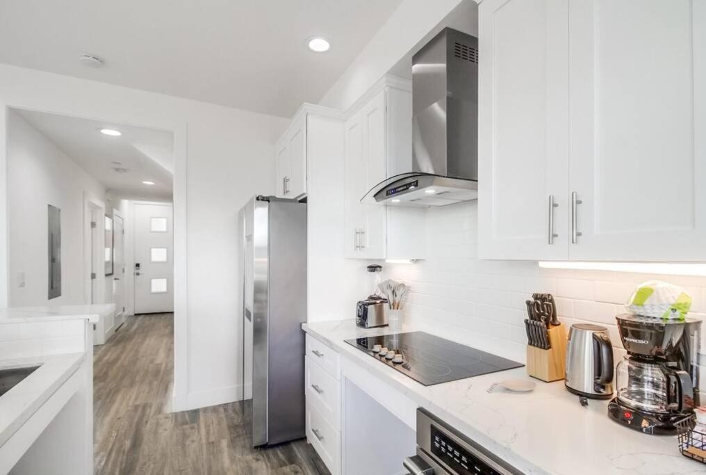 Apartment Hot Tub, New 2 Bedroom Park Blvd