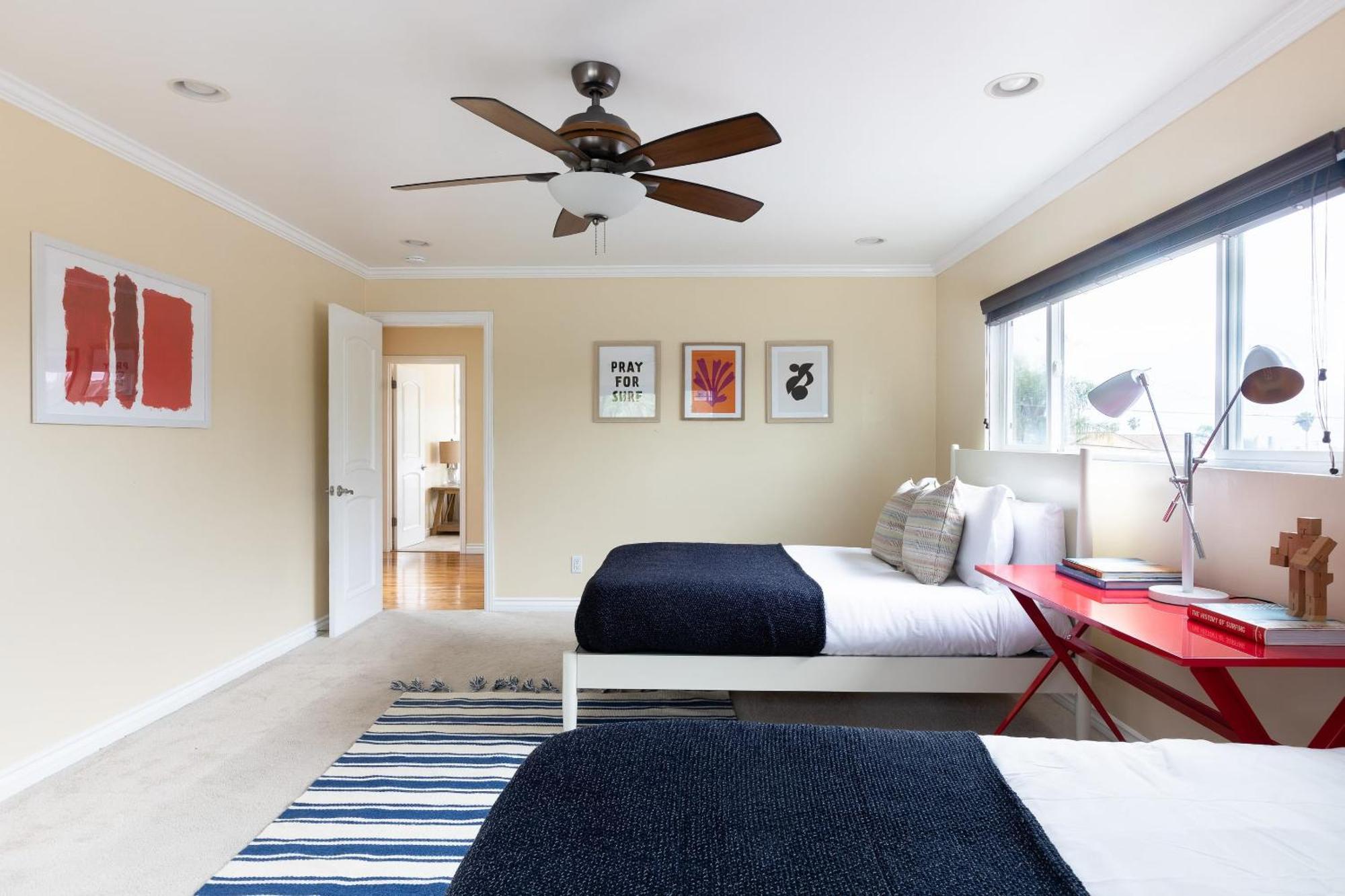 Holiday home Oliver By Avantstay Summer Escape House 4 Blcks From Ocean *
