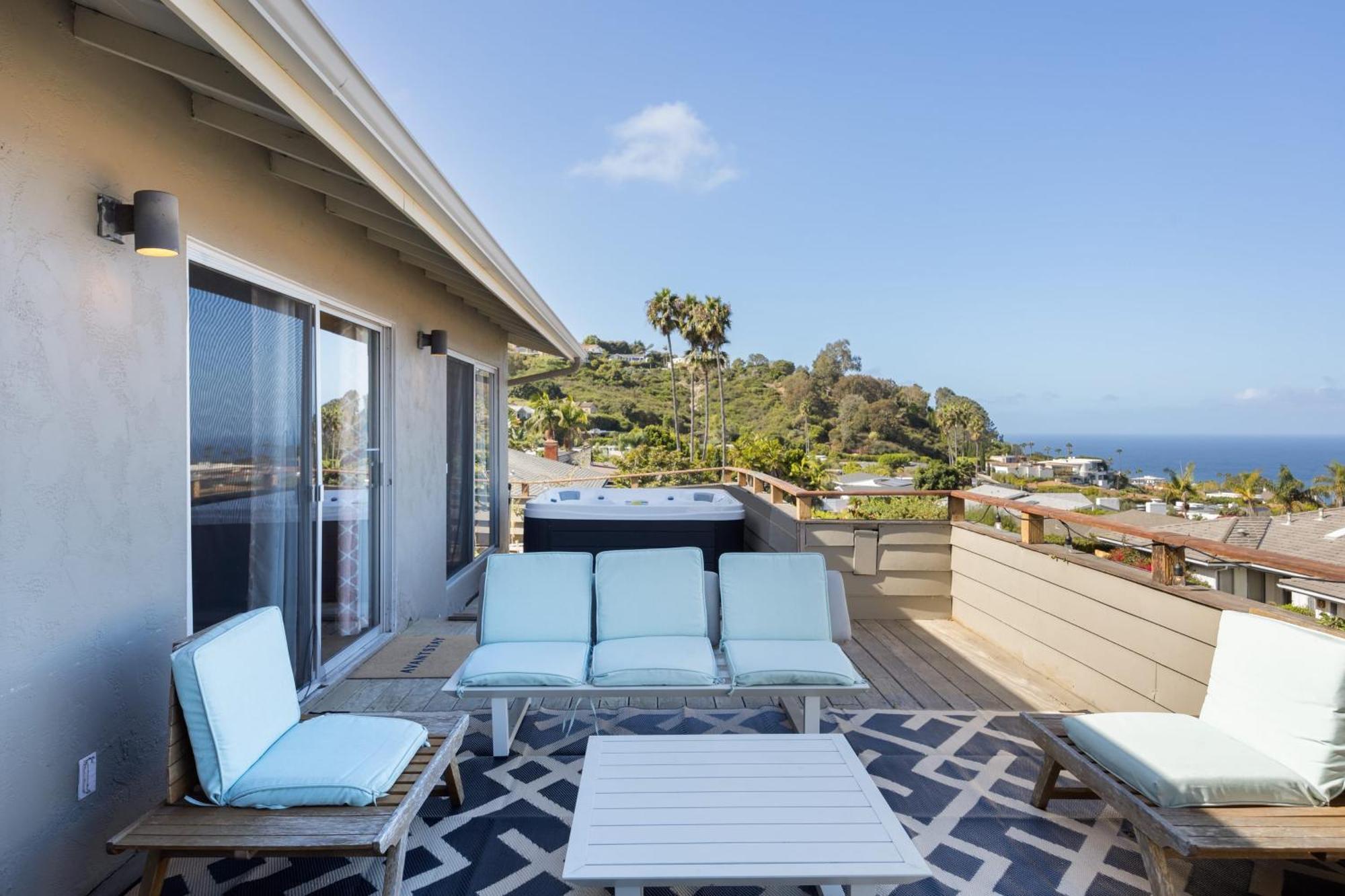 Parasol By Avantstay Hilltop Ocean View Escape W Large Patio Pool Table