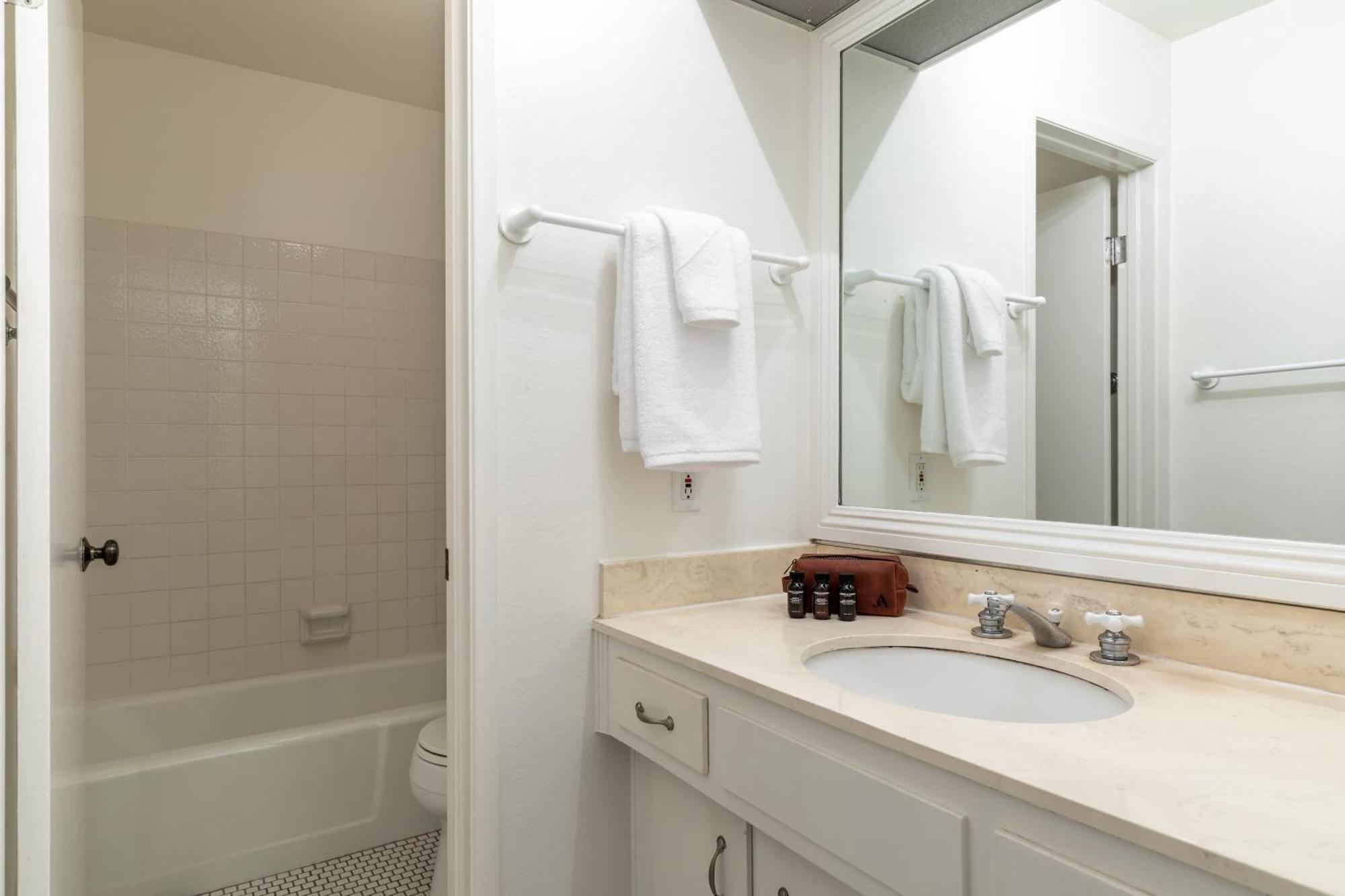 Bay View Buyout A By Avantstay Mission On The Sleeps 20 * San Diego