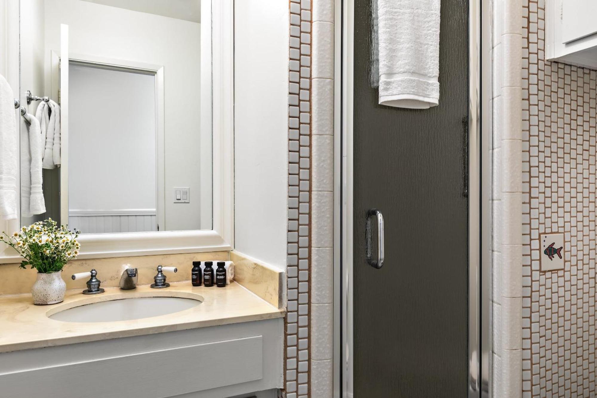 Bay View Buyout A By Avantstay Mission On The Sleeps 20 San Diego