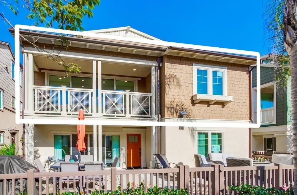 Bayside Cove 4 *
