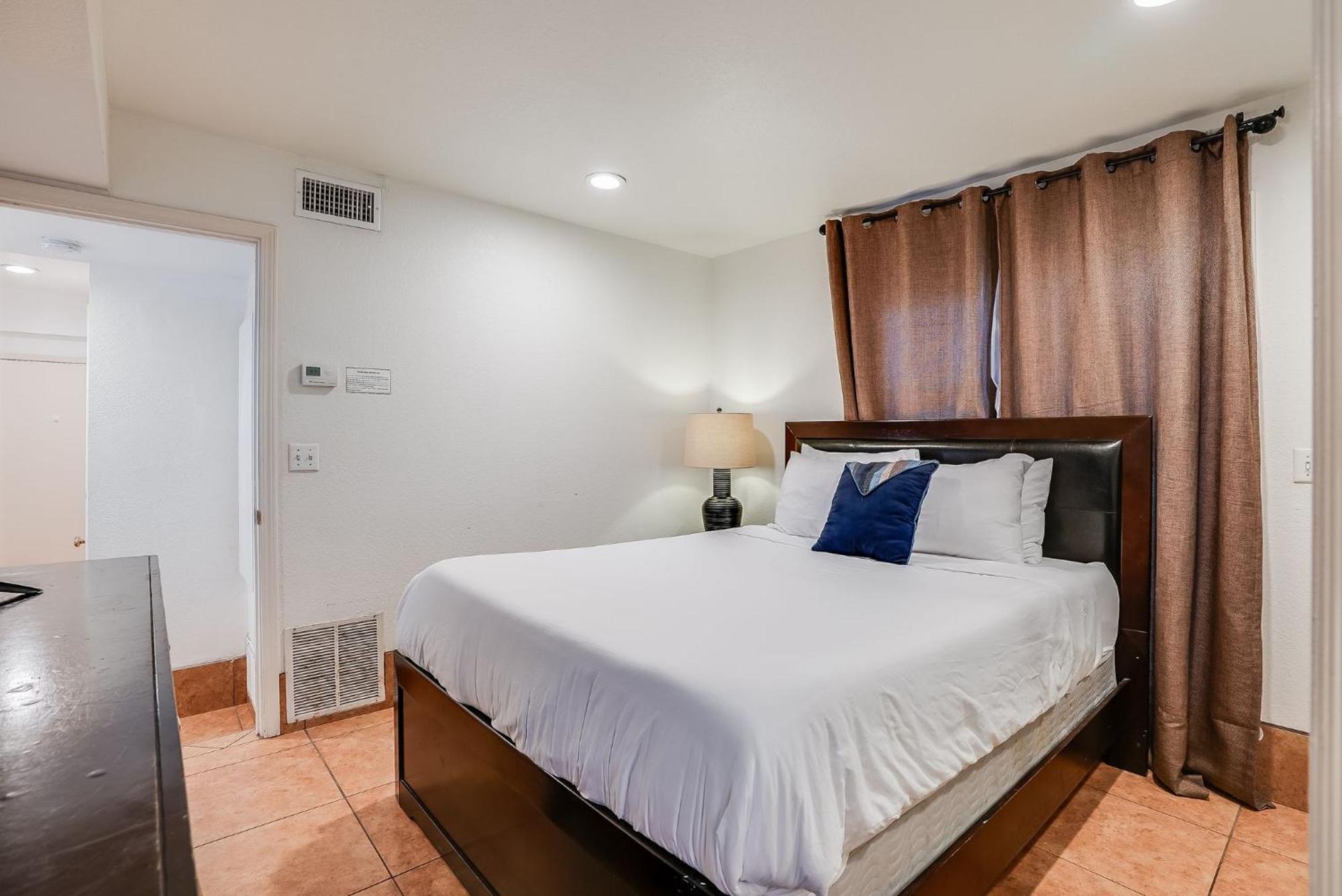 Massive With Ocean View & Amazing Rooftop Holiday home San Diego