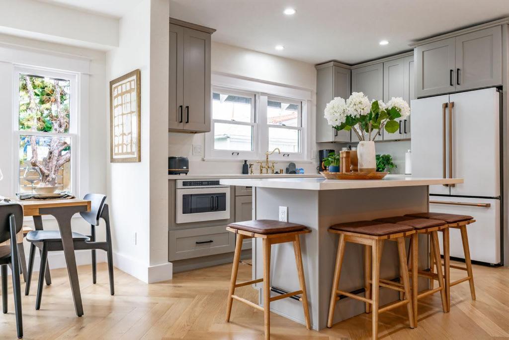 Gorgeous 2bd 2ba House - Balboa Park Zoo Downtown