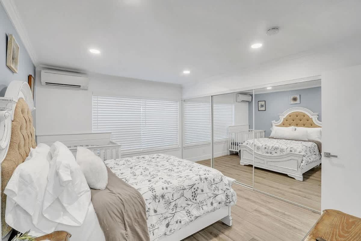 3bed 3bath Blocks To The And Bay In Pb San Diego