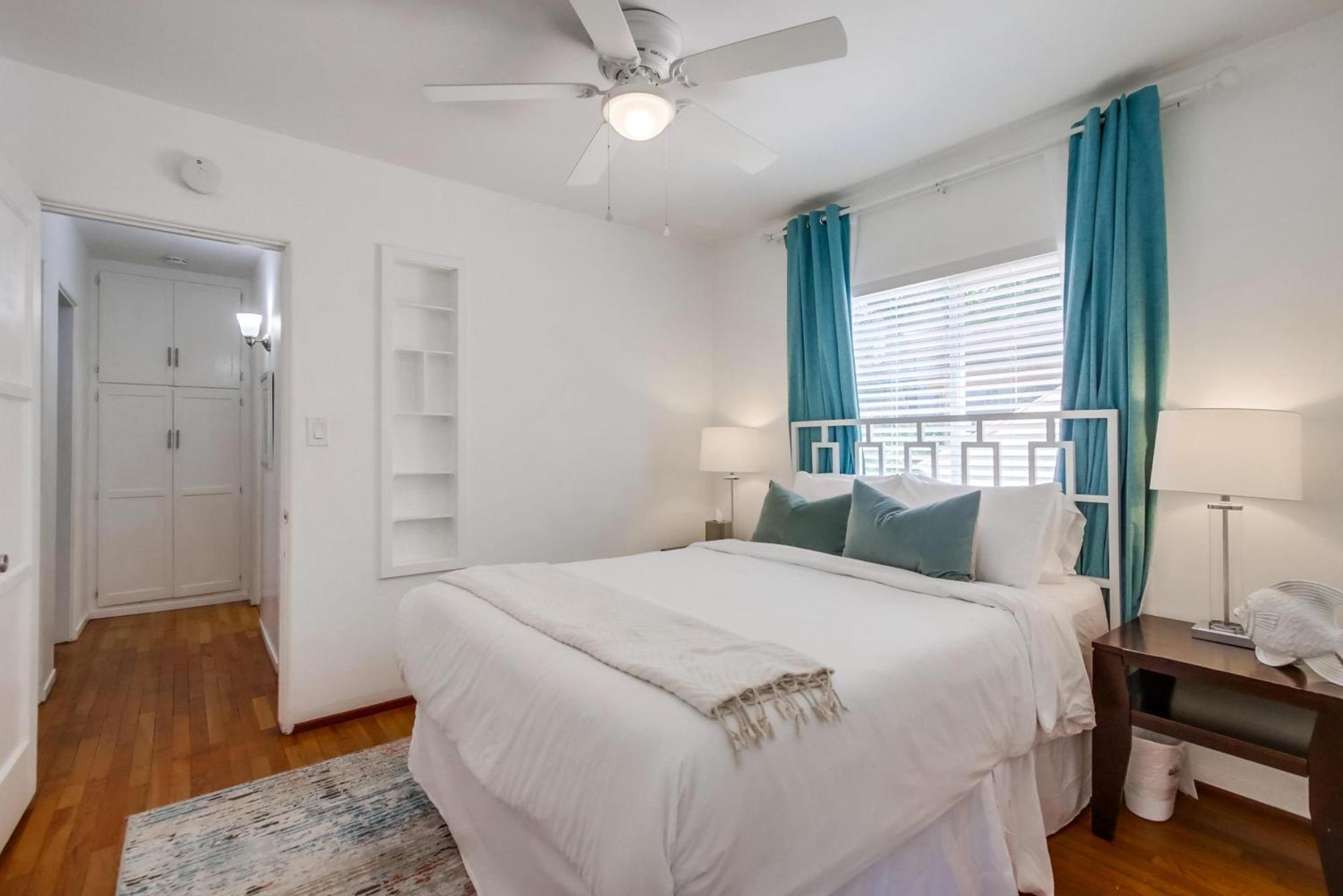 Holiday home Tidal Wave 1 Brand New Listing! *