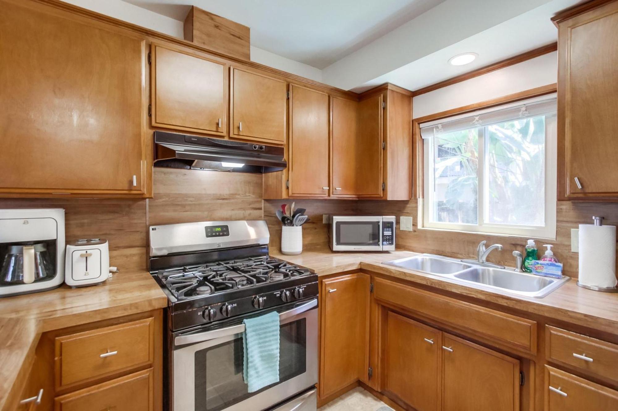 Tidal Wave 1 Brand New Listing! * San Diego
