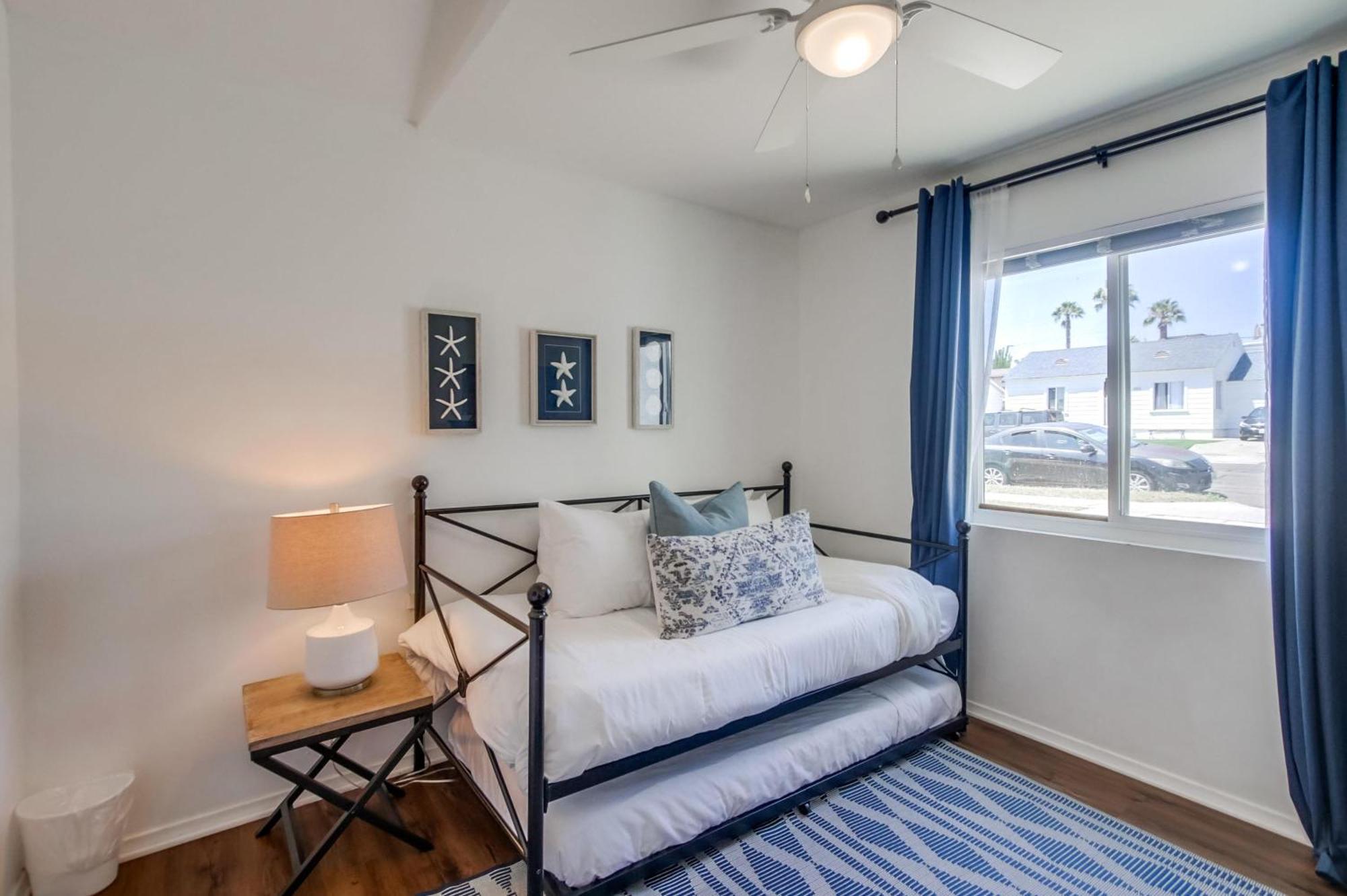 Holiday home Tidal Wave 1 Brand New Listing! *