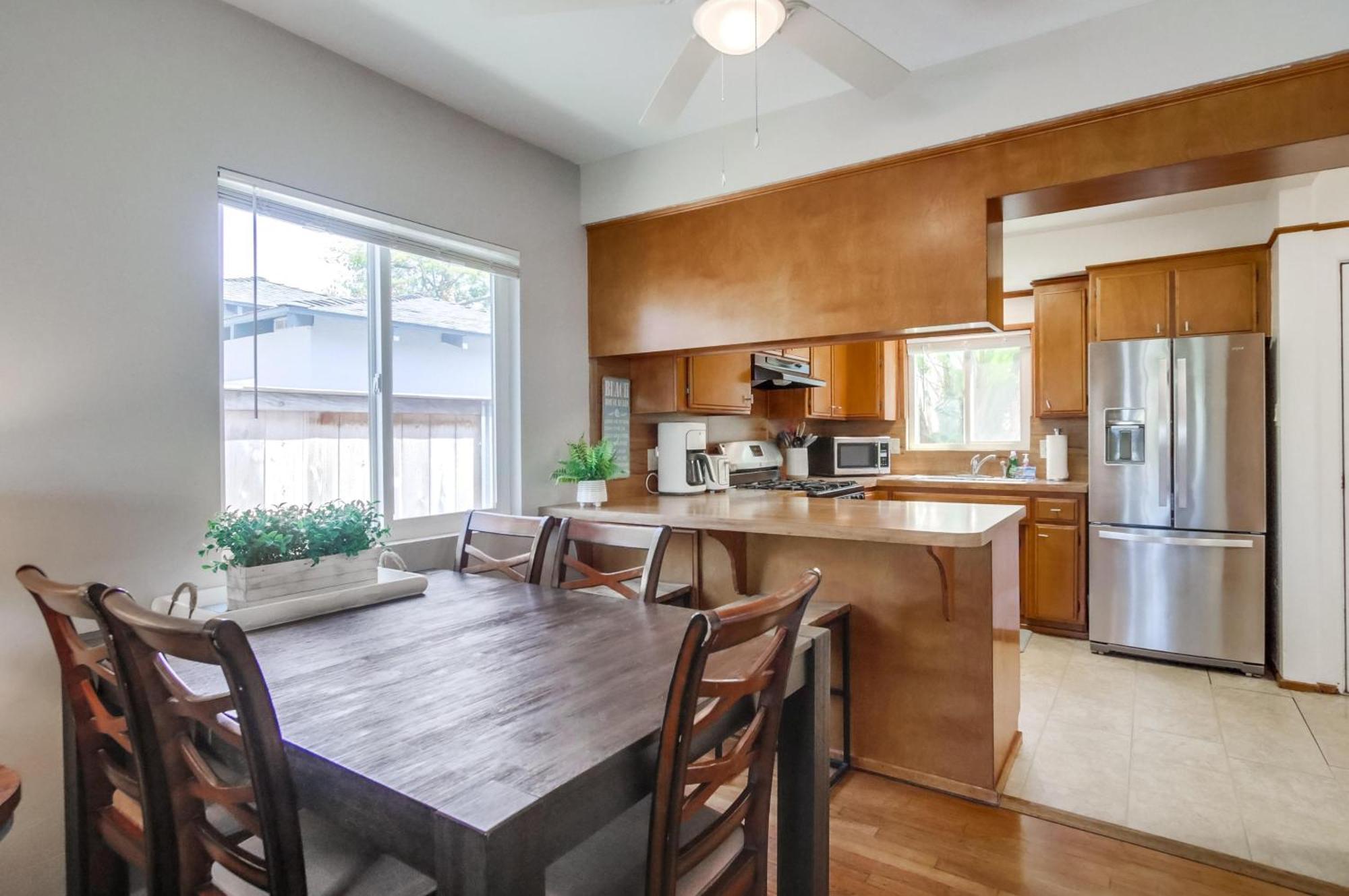 Holiday home Tidal Wave 1 Brand New Listing!
