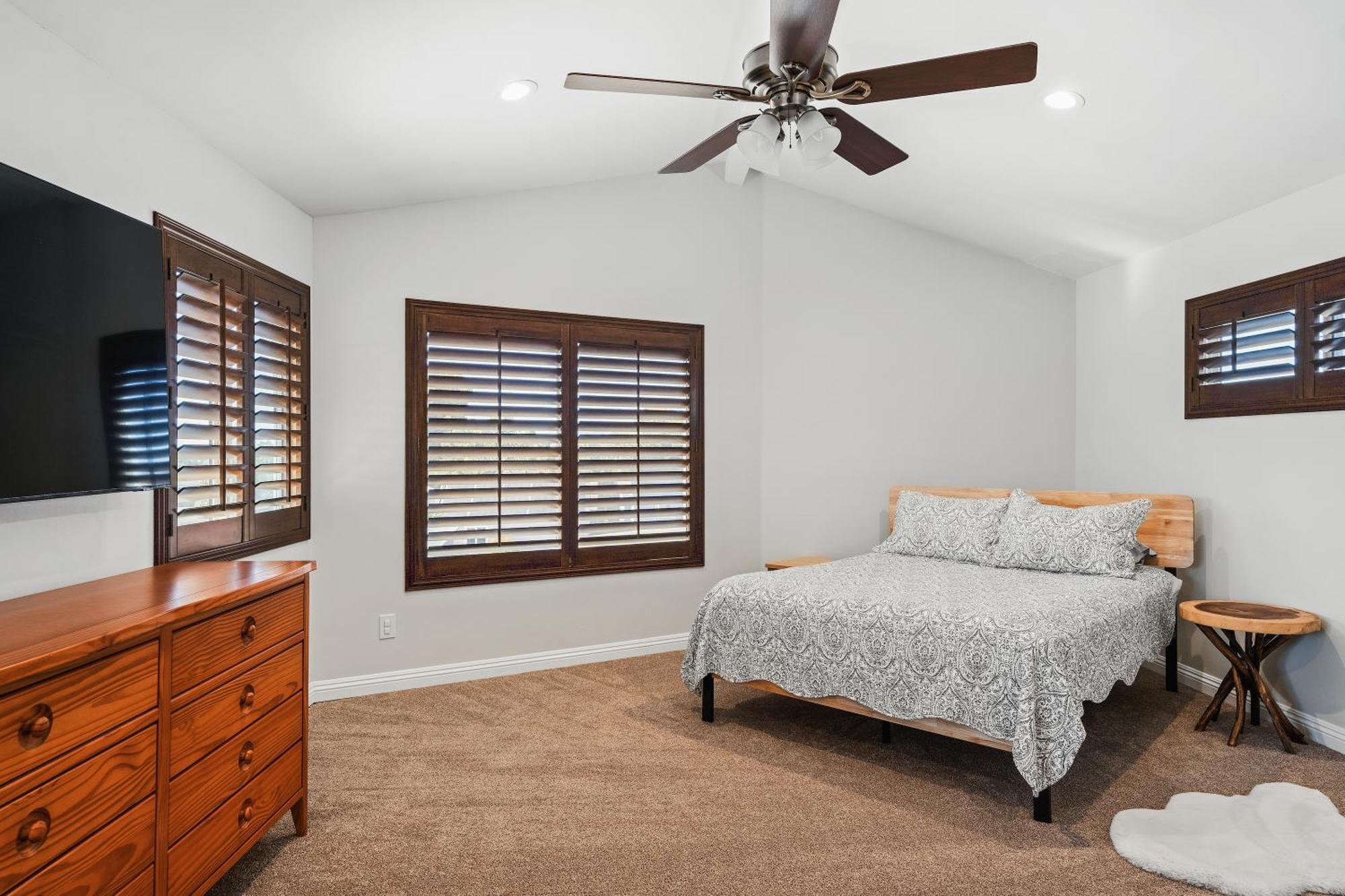 Peaceful Getaway With Renovated Amenities San Diego