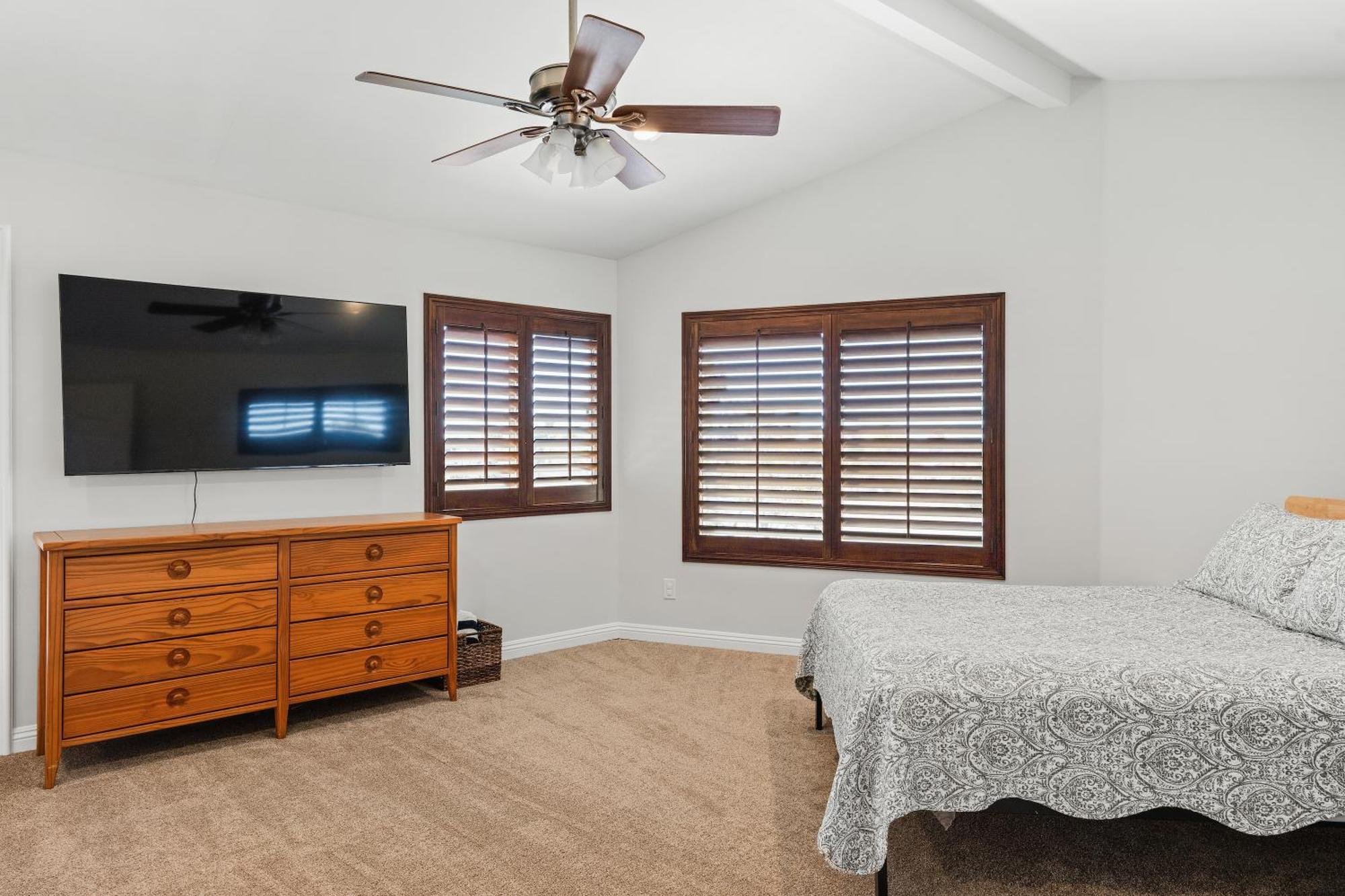 Peaceful Getaway With Renovated Amenities Apartment San Diego