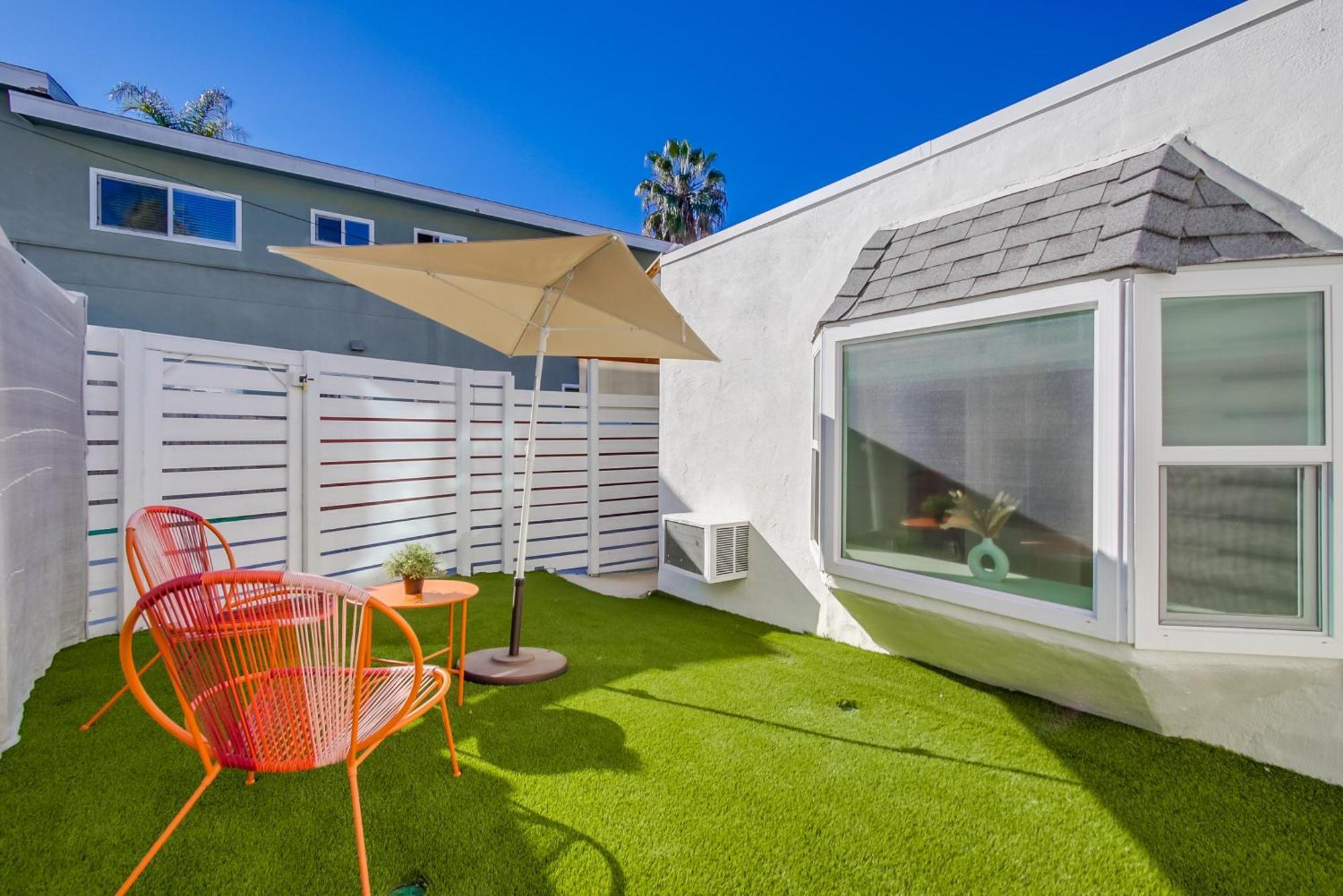 Verde- Free Parking, * San Diego
