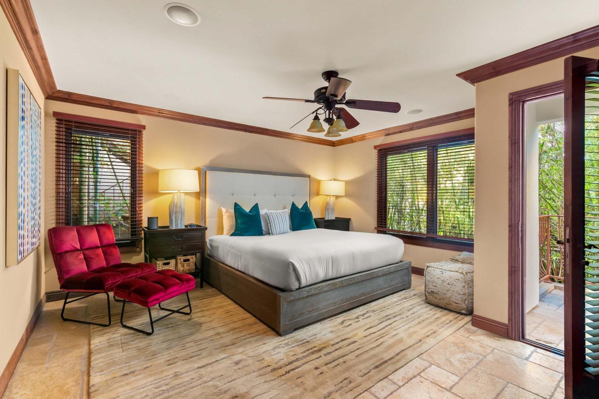 Holiday home Grand Retreat Rooftop Bliss And Ocean Views